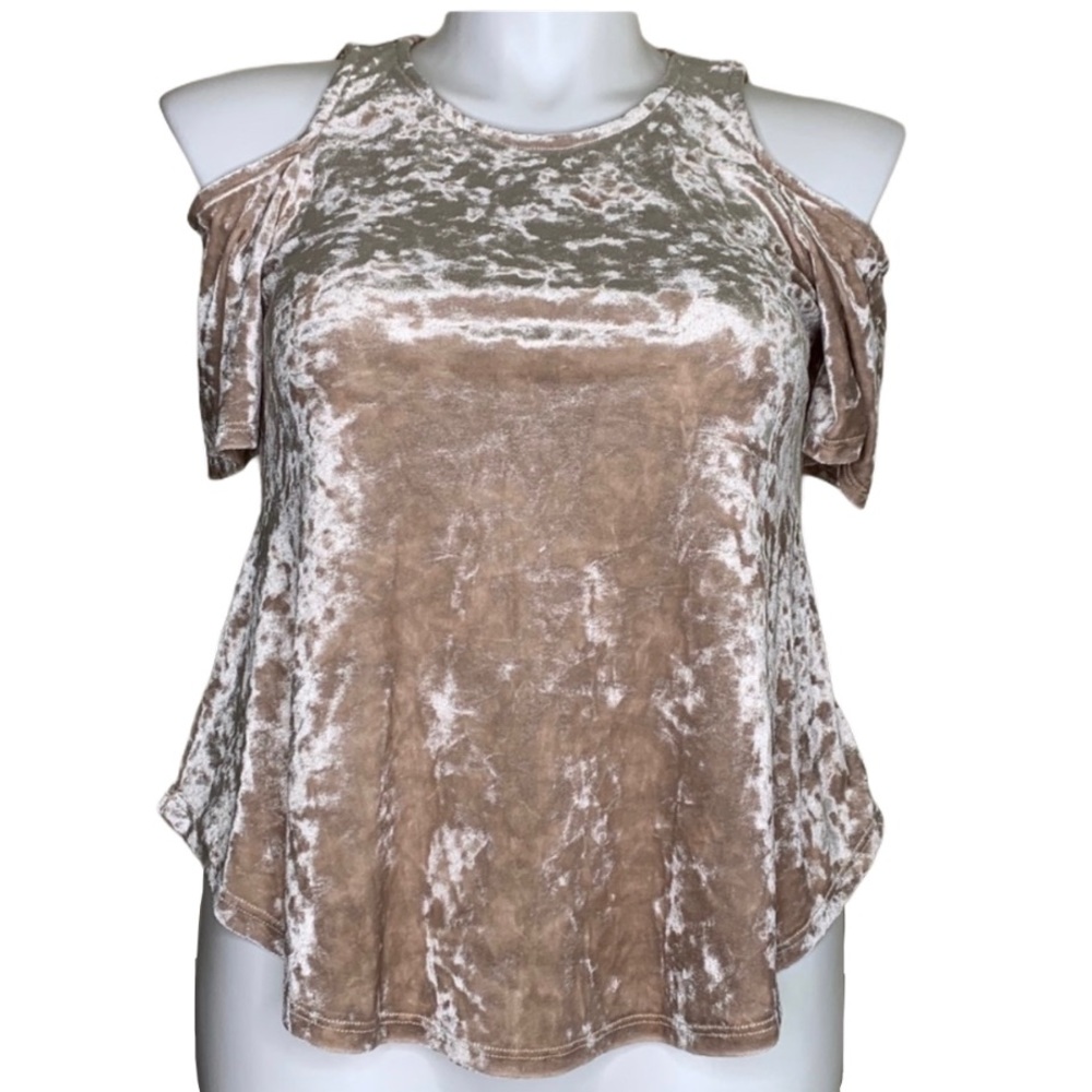 Chris & Carol Cold Shoulder Top